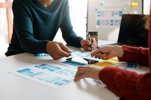 Comment développer une stratégie de marketing mobile pour une application de santé ?